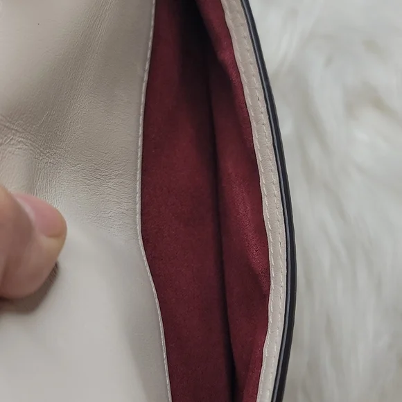 Coach - Picture 5 of 12